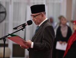 Pelantikan Pejabat Eselon 3 dan 4, Pj Gubernur Fatoni: Pelantikan Pejabat Sudah Sesuai Aturan Untuk Percepat Program Pemerintah