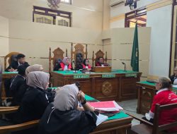 Sidang Dugaan Dosen Bunuh Suami, Terdakwa Ngotot Rusman Situngkir Korban Lakalantas