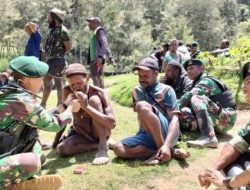 Kehadiran TNI Lindungi Masyarakat Papua dari Ancaman OPM