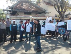 Rajawali Jatim Kepung Lapas Kelas IIA Pamekasan, .Tuntut Reformasi Total Lapas Pamekasan: Tegas Seret Oknum ke Meja Hijau”