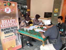 Warga Antusias Layanan Hapus Tato Gratis Polres Situbondo Sambut HUT Polwan ke – 77