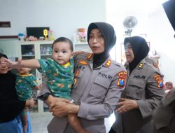 Sambut Hari Jadi Polwan ke -77 Polda Jatim Gelar Baksos di Griya Yatim