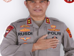Jumat Berkah di Depan Monumen Mandala, Warga Ucapkan Terima Kasih kepada Kapolda Sulsel