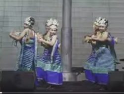 Sanggar Seni Bereliku SMAN Webriamata-Malaka Tampil Membanggakan dalam Parade Tari Daerah NTT 2025