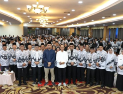 Wali Kota Batam Buka Konferensi Kota VIII PGRI, Soroti Peran Strategis Guru dalam Kemajuan Daerah