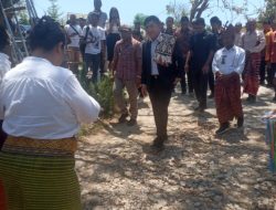 Bupati Belu Wily Lay Resmikan Penamaan Gang dan Penomoran Rumah di Kelurahan Lidak