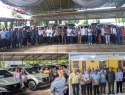 Pemkab Malaka Serahkan Lima Unit Mobil Hibah kepada Lembaga Keagamaan