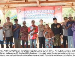 Dengarkan Suara Warga, Kapolres Bintan AKBP Yunita Stevani Gelar Jumat Curhat di Desa Air Glubi