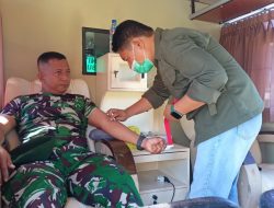 Satgas Yon Armed 12 Kostrad Pos Motamasin Gelar Donor Darah dalam Rangka HUT TNI ke-80, Perkuat Sinergi RI-RDTL