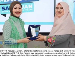 Ketua TP PKK Bintan Hafizha Rahmadhani Studi ke Padang, Bahas Inovasi Keluarga Tangguh dan Ketahanan Pangan Laut