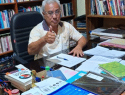 DI JALAN SUNYI SEORANG INTELEKTUAL: KISAH PANJANG PIUS RENGKA  Feature oleh : Dr. John Bernando Seran, SH.M.Hum