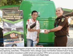 Kejati Kepri Gelar “Om Jak Menjawab” di Jalan Menuju Bandara RHF, Soroti Maraknya TPPO