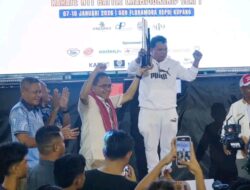 Gubernur NTT Melki Laka Lena Tutup Open Tournament Karate Battle Championship Piala Gubernur NTT Seri 1