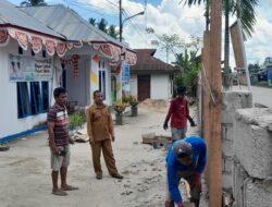 TPK dan Kades Pongongaila Cek Langsung Progres Pagar Kantor Desa, Hasil Kolaborasi Semua Pihak