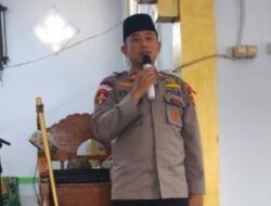 Kapolsek Telaga Biru Pimpin Sholat Jumat di Masjid Al-Muwahidah, Sampaikan Sosialisasi Anti Narkoba dan Miras
