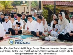 Momen Hangat di Bintan: Saat Seragam Tanggal, Berganti Dekapan Maaf di Hari Fitri