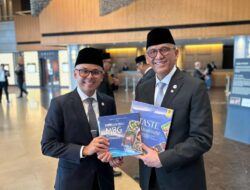 Dari London hingga Seoul, Rasa Bhayangkara Nusantara Menembus Dunia !!   Perjalanan Global Buku MBG Polri Perkuat Gastrodiplomasi Indonesia