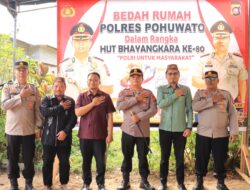 HUT Bhayangkara ke-80: Polres Pohuwato Bedah Rumah Warga Marisa Selatan