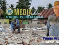 Warga dan Donatur Bersinergi: Selesai Atap Dinding Masjid Jami Al-Istiqomah di Bongkar.