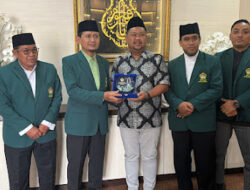 Ketua DPD LDII Gresik Audiensi dengan Bupati Gresik, Bahas Penguatan Ekonomi Syariah melalui Usaha Bersama