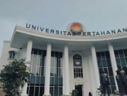 165 SEKOLAH RAKYAT & 20 UNIVERSITAS BARU DIBUKA : JAWAB KEMISKINAN DAN DEFISIT DOKTER