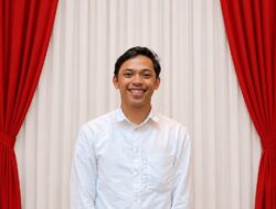 Jangan menghakimi seseorang hanya dari satu episode dalam perjalanan kariernya.”