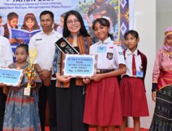 Tiga Sekolah Juara Terbaik Lomba Bertutur Antar SD/ MI se- Kabupaten Sikka