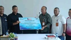 Bank NTT Salurkan CSR Rp172,5 Juta untuk Pemugaran Tugu dan Penataan Taman Kota Maumere