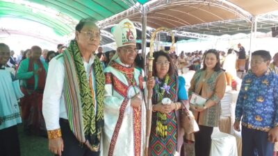Bupati SBS Pimpin Rombongan Pemkab Malaka Hadiri Misa Syukur 40 Tahun Imamat Rm. Aloysius Kosat di TTU