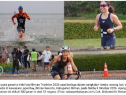 Ratusan Atlet 32 Negara Guncang Bintan Triathlon 2026