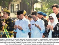 Sekdaprov Misni Hadiri Farewell Parade Kapolda Kepri